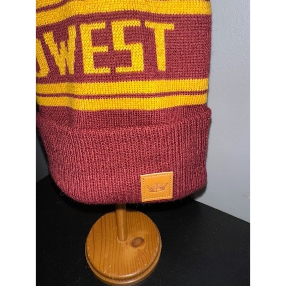 Midwest Knit Beanie Burgundy Gold Pom Pom Cuffed Winter Hat Crown Patch - Picture 2 of 5